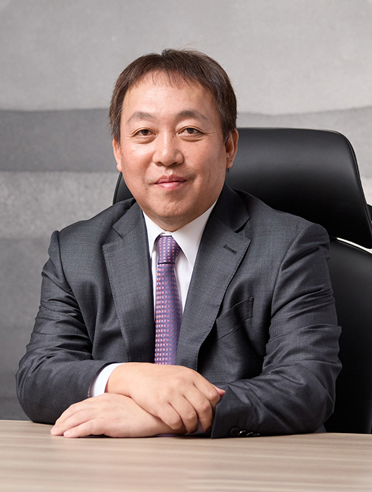 Representative Director President & CEO Nobuyoshi Fujisawa