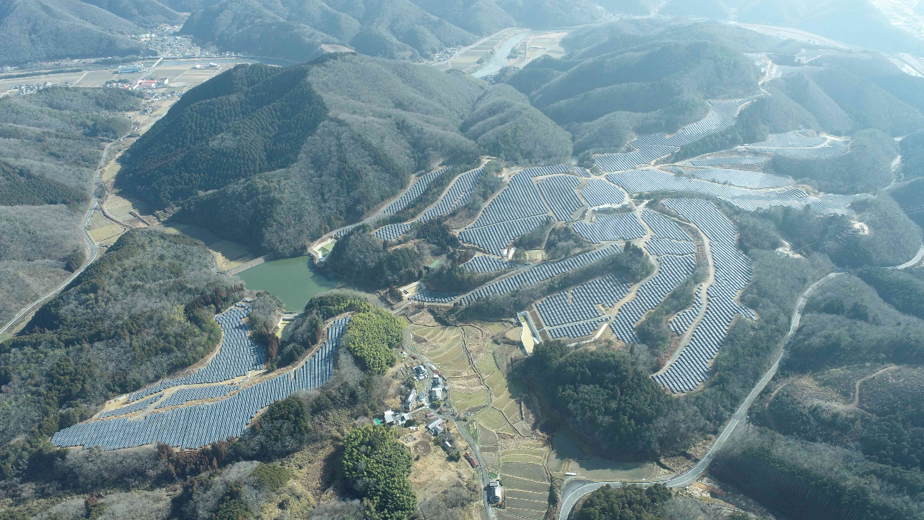 Investment in a Large-Scale Solar Power Project in Mimasaka City, Okayama Prefecture (2015)